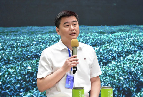 新理念、新時(shí)尚、新方式、新感受——德宇集團(tuán)舉行2022得雨活茶新品發(fā)布推廣會