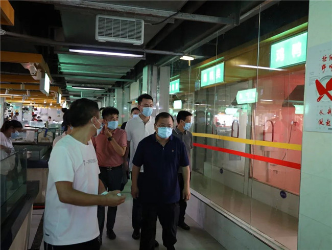 市城投集團助力全國文明典范城市創建行動側記