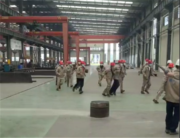 馳城杭蕭綠色建筑有限公司開展突發(fā)火災(zāi)事件人員緊急疏散及滅火應(yīng)急預(yù)案演練活動(dòng)