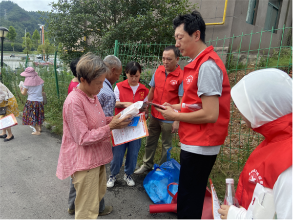 城投集團開展“平安護夏”志愿服務